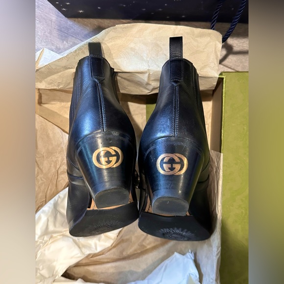 Gucci Sahara booties unisex. Size 8, women’s. Size 6.5, men’s. - Picture 3 of 3